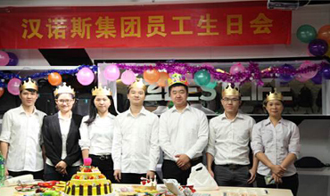 女朋友下边粉嫩粉嫩的