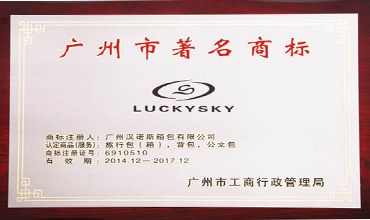 女朋友下边粉嫩粉嫩的