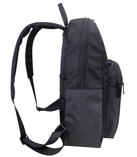 女朋友下边粉嫩粉嫩的