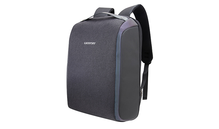 女朋友下边粉嫩粉嫩的