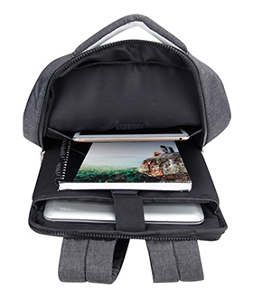 女朋友下边粉嫩粉嫩的