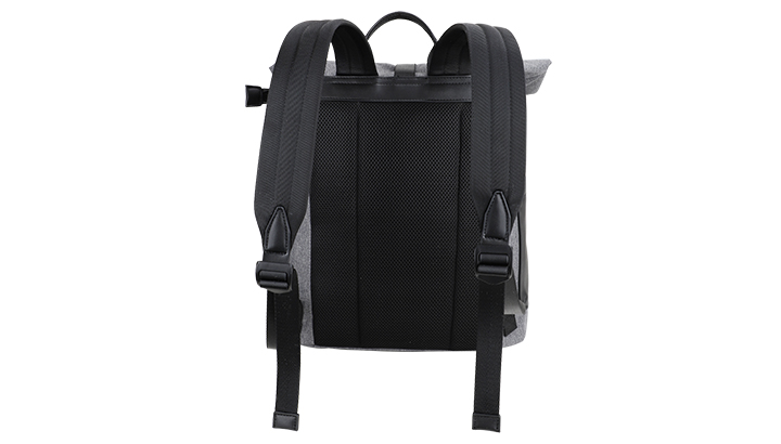 女朋友下边粉嫩粉嫩的