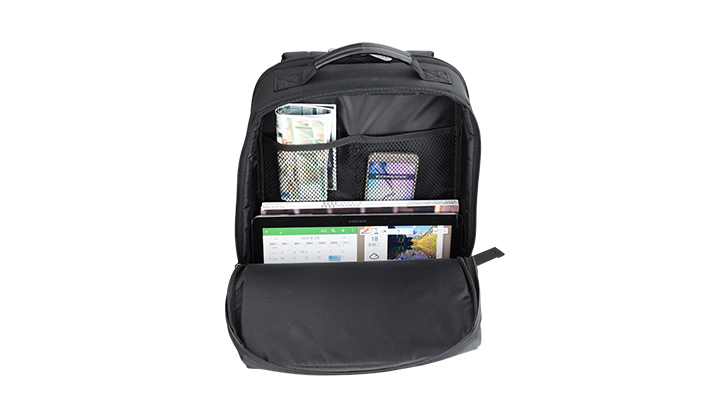 女朋友下边粉嫩粉嫩的