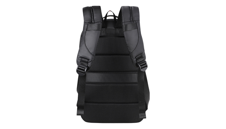 女朋友下边粉嫩粉嫩的