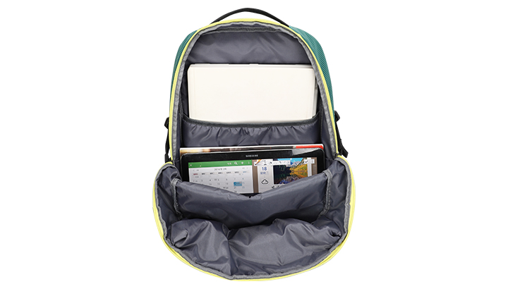 女朋友下边粉嫩粉嫩的