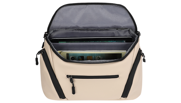 女朋友下边粉嫩粉嫩的