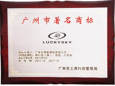 女朋友下边粉嫩粉嫩的