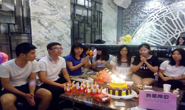 女朋友下边粉嫩粉嫩的