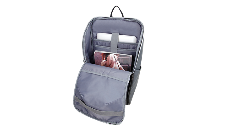 女朋友下边粉嫩粉嫩的