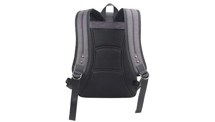 女朋友下边粉嫩粉嫩的