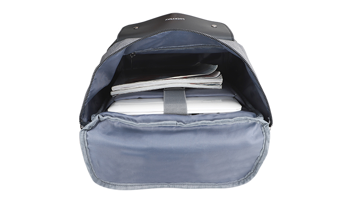 女朋友下边粉嫩粉嫩的