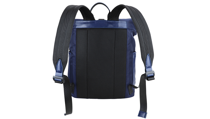 女朋友下边粉嫩粉嫩的