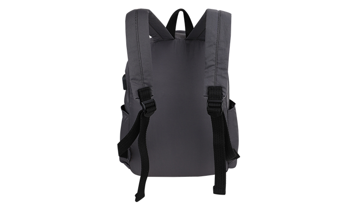 女朋友下边粉嫩粉嫩的