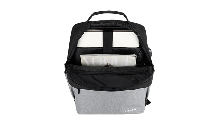 女朋友下边粉嫩粉嫩的