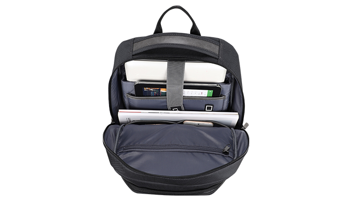 女朋友下边粉嫩粉嫩的