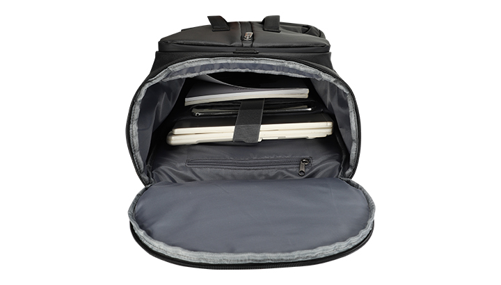 女朋友下边粉嫩粉嫩的