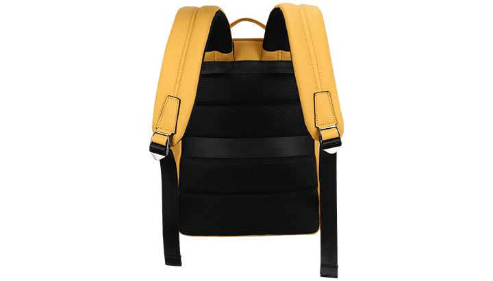 女朋友下边粉嫩粉嫩的