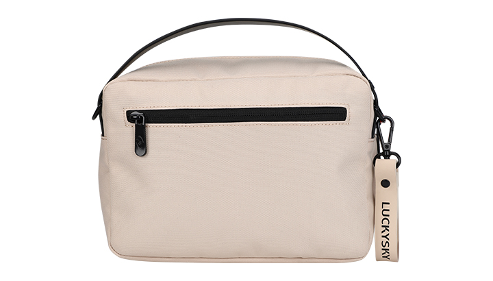 女朋友下边粉嫩粉嫩的